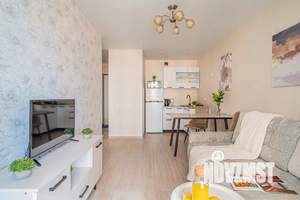 1-к квартира, посуточно, 42м2, 16/37 этаж