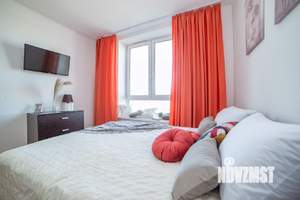 1-к квартира, посуточно, 38м2, 13/18 этаж