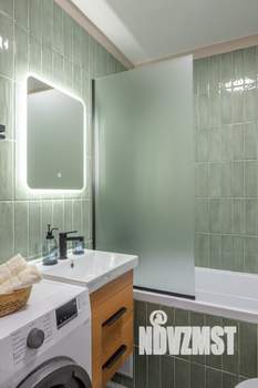 Студия квартира, посуточно, 30м2, 23/28 этаж