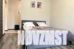 1-к квартира, посуточно, 43м2, 2/25 этаж