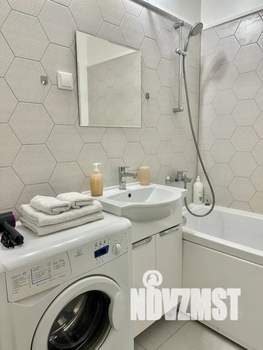 Студия квартира, посуточно, 31м2, 6/26 этаж