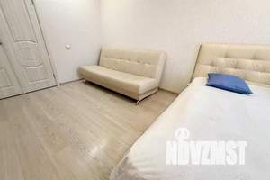 1-к квартира, посуточно, 45м2, 13/25 этаж