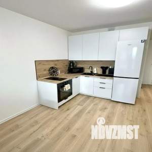 2-к квартира, посуточно, 40м2, 3/15 этаж