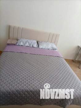1-к квартира, посуточно, 49м2, 1/1 этаж
