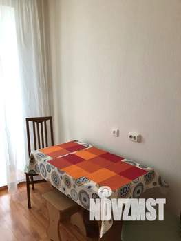 1-к квартира, посуточно, 35м2, 9/18 этаж