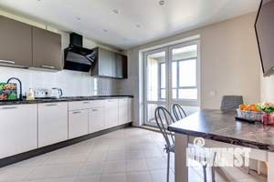 1-к квартира, посуточно, 57м2, 1/1 этаж