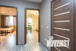 1-к квартира, посуточно, 38м2, 7/25 этаж