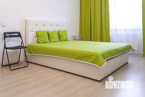 1-к квартира, посуточно, 42м2, 17/21 этаж