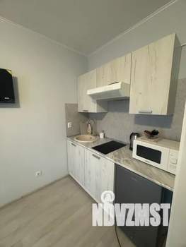 1-к квартира, посуточно, 36м2, 8/25 этаж