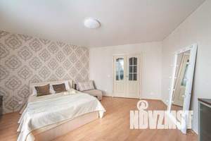 1-к квартира, посуточно, 45м2, 8/9 этаж