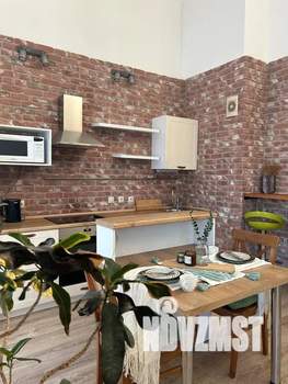 2-к квартира, посуточно, 55м2, 3/3 этаж