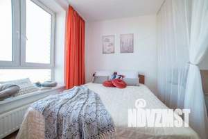 1-к квартира, посуточно, 38м2, 13/18 этаж