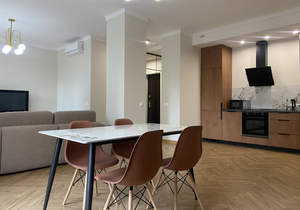 2-к квартира, на длительный срок, 80м2, 2/28 этаж
