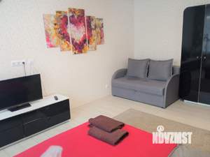 1-к квартира, посуточно, 32м2, 1/1 этаж