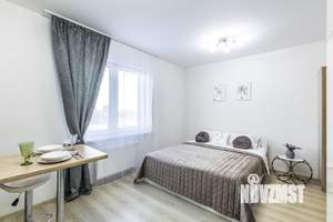Студия квартира, посуточно, 32м2, 15/25 этаж