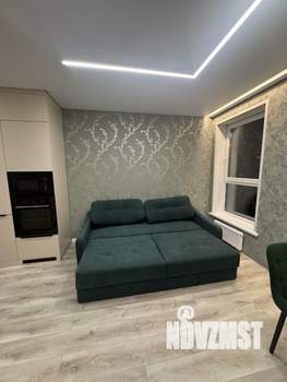 Студия квартира, на длительный срок, 33м2, 3/25 этаж