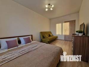 1-к квартира, посуточно, 40м2, 1/1 этаж