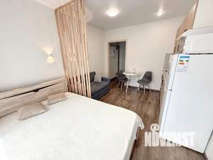 Студия квартира, посуточно, 35м2, 2/9 этаж