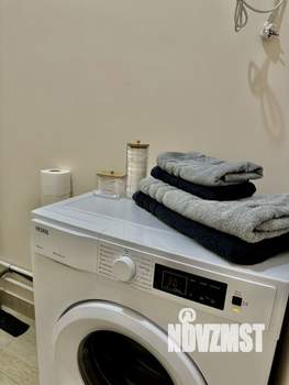 Студия квартира, посуточно, 30м2, 18/24 этаж