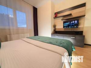 1-к квартира, посуточно, 38м2, 10/16 этаж