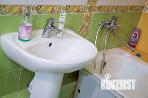 1-к квартира, посуточно, 47м2, 13/23 этаж