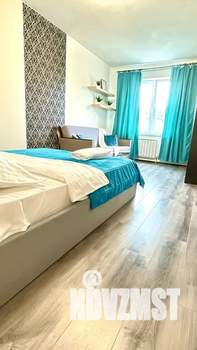 1-к квартира, посуточно, 43м2, 2/25 этаж