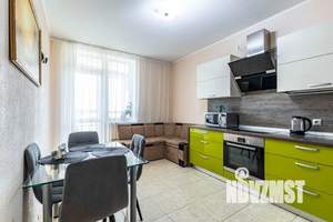 1-к квартира, посуточно, 42м2, 13/18 этаж
