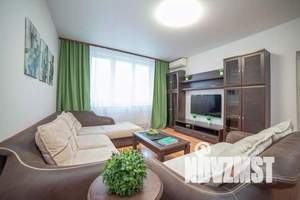 2-к квартира, посуточно, 65м2, 13/25 этаж