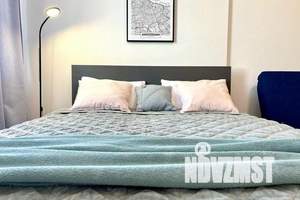 1-к квартира, посуточно, 41м2, 23/33 этаж