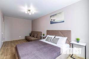 2-к квартира, посуточно, 45м2, 1/1 этаж