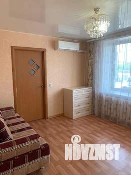1-к квартира, посуточно, 32м2, 2/9 этаж