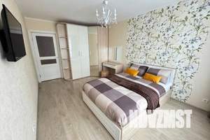 1-к квартира, посуточно, 42м2, 25/26 этаж