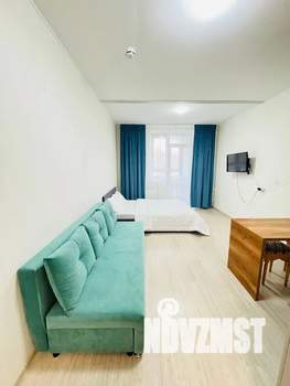 Студия квартира, посуточно, 40м2, 2/25 этаж