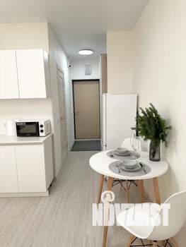 Студия квартира, посуточно, 30м2, 14/28 этаж