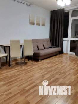 1-к квартира, посуточно, 37м2, 1/1 этаж
