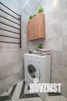 Студия квартира, посуточно, 28м2, 2/25 этаж