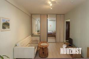 1-к квартира, посуточно, 50м2, 1/1 этаж