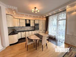 2-к квартира, на длительный срок, 101м2, 13/42 этаж