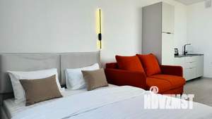 Студия квартира, посуточно, 32м2, 18/31 этаж