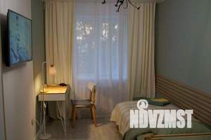2-к квартира, посуточно, 45м2, 2/5 этаж