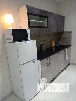 Студия квартира, посуточно, 28м2, 3/10 этаж