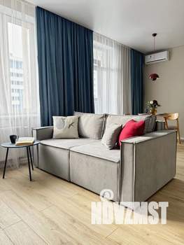 1-к квартира, посуточно, 40м2, 11/25 этаж