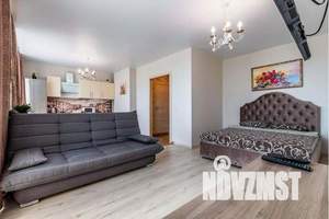 1-к квартира, посуточно, 40м2, 1/25 этаж