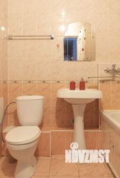 1-к квартира, посуточно, 40м2, 13/18 этаж