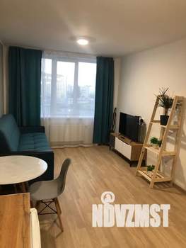 1-к квартира, посуточно, 40м2, 3/25 этаж