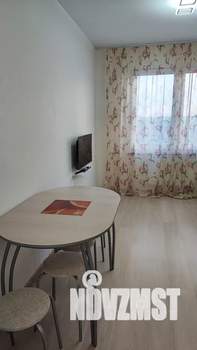 1-к квартира, посуточно, 33м2, 24/26 этаж