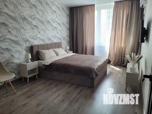 1-к квартира, посуточно, 50м2, 13/17 этаж