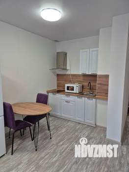 1-к квартира, посуточно, 40м2, 3/20 этаж