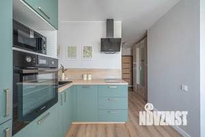 Студия квартира, посуточно, 52м2, 12/21 этаж