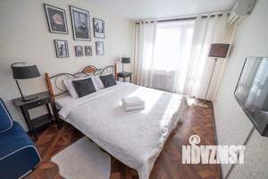 2-к квартира, посуточно, 68м2, 1/1 этаж